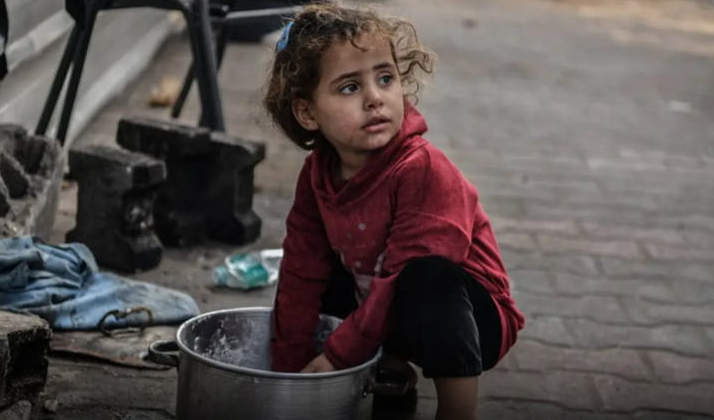 GAZA/Pesë vdekje nga uria në 24 orët e fundit, mes tyre edhe fëmijë