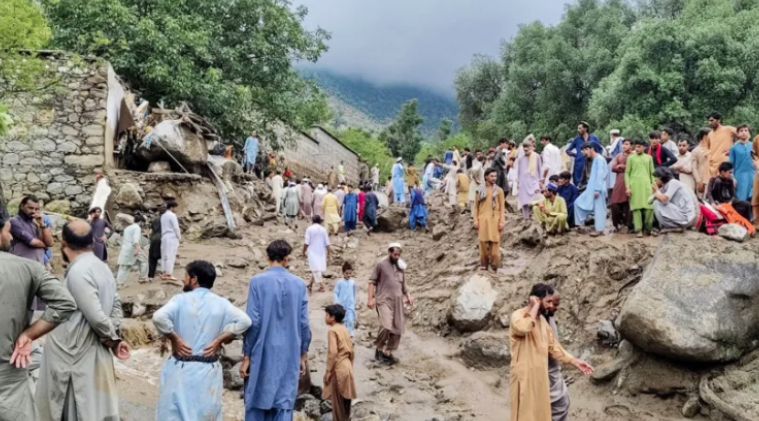 Përmbytje të rënda në Pakistan, të paktën 194 persona humbin jetën