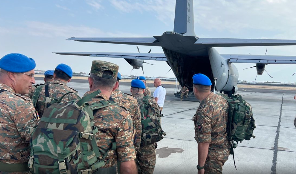 ShBA-ja sjell ushtarët armenë në Kosovë me aeroplan ushtarak ShBA-ja sjell ushtarët armenë në Kosovë me aeroplan ushtarak