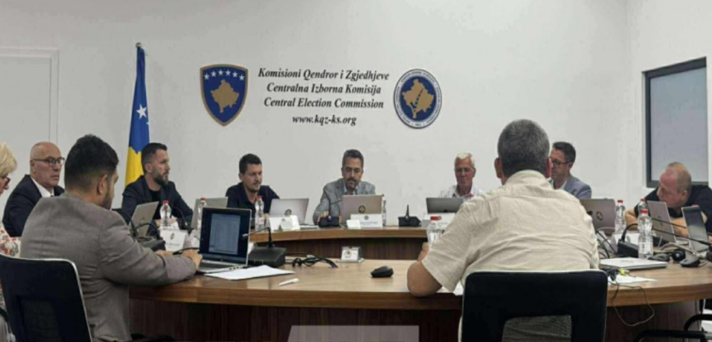 KQZ: Mbi 32 mijë kërkesa për votim jashtë Kosovës, 21 mijë u aprovuan