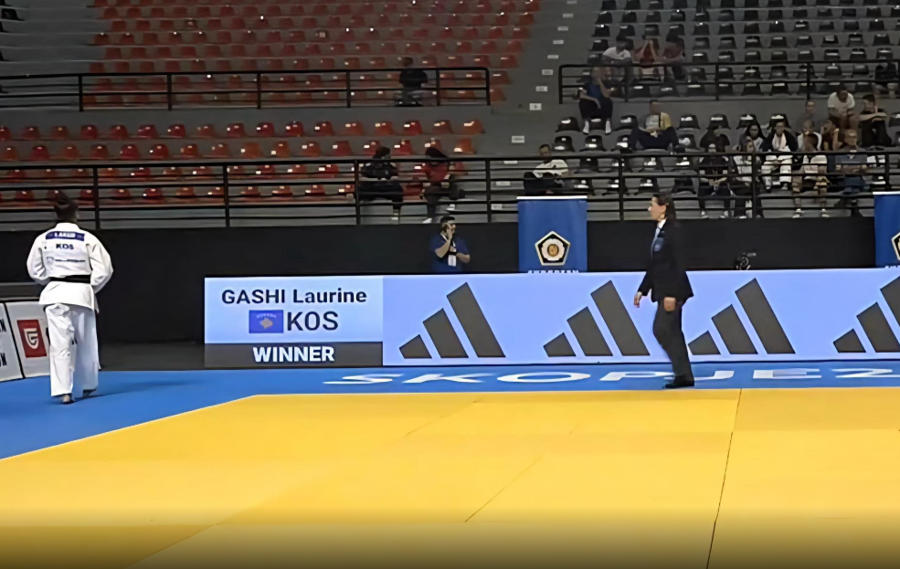 Laurine Gashi e artë në Shkup