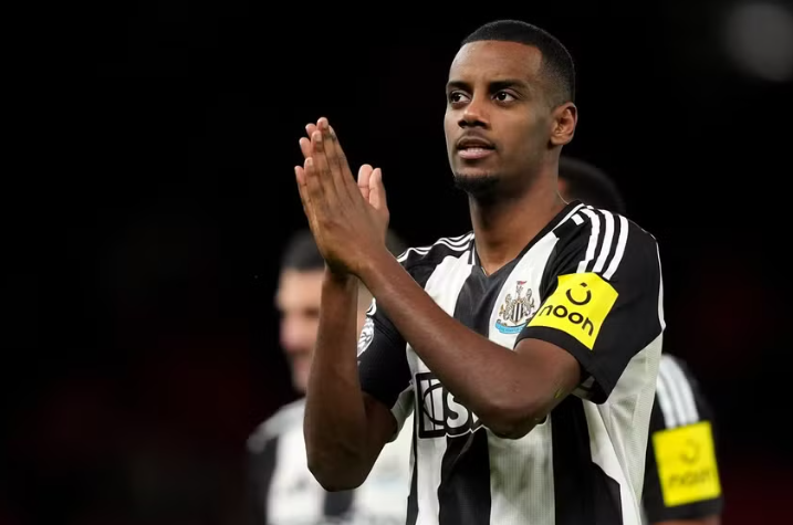 Brentford refuzon ofertën e Newcastle për Yoane Wissa