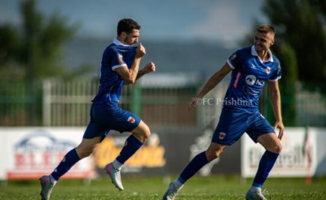 Superliga / Befasi të mëdha në xhiron e parë