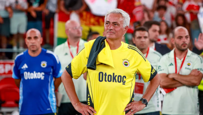 Mourinho: Kam pak alternativa, nuk mund të befasoj askënd