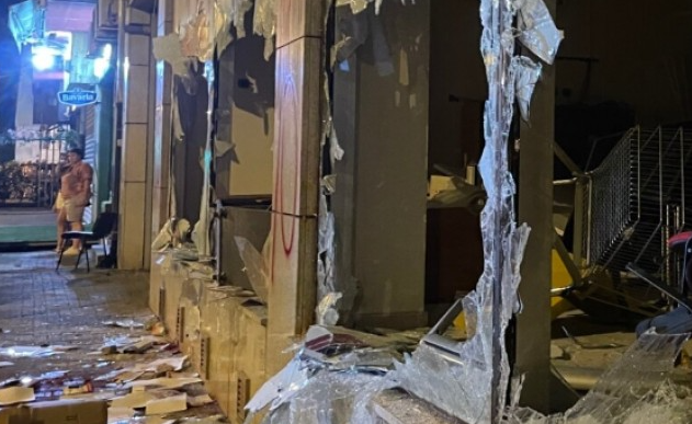 Përplasje dhe tensione në protestat kundër qeverisë në Serbi