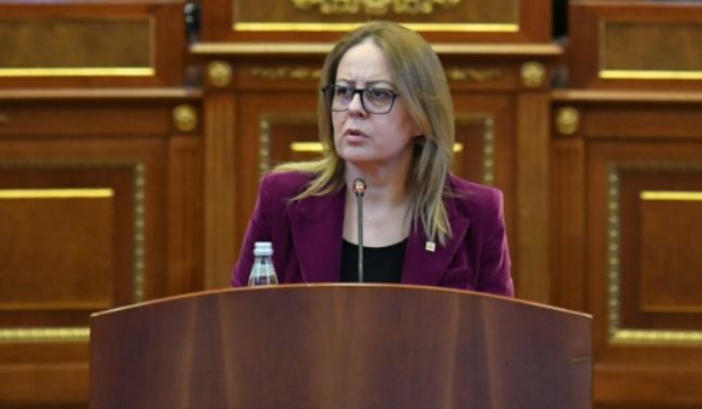 Bajrami akuzon ZRRE-në: “Në shërbim të qeverisë dhe mafies energjetike”