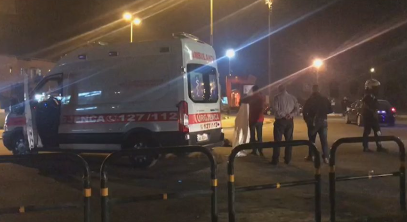 Durrës: Një grua humb jetën pasi bie nga dritarja e banesës