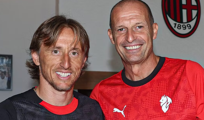 Luka Modric, dita e parë në Milanello
