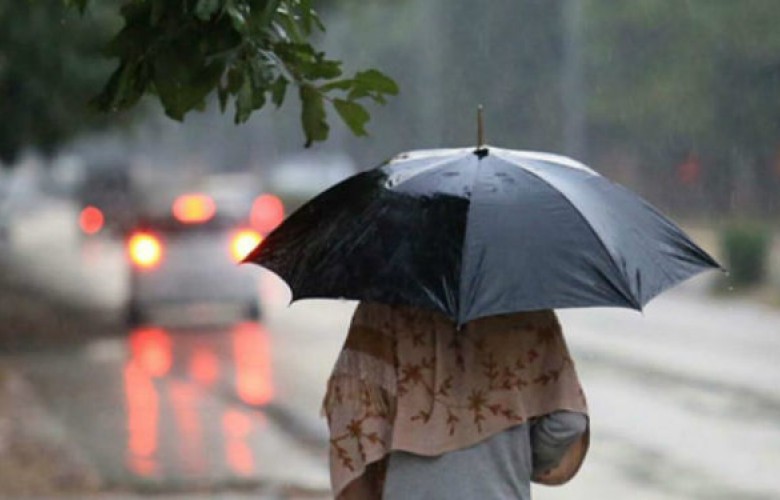 Moti në Shqipëri me reshje dhe shtrëngata, bien temperaturat