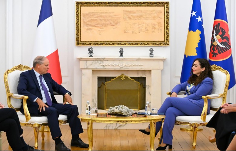 Osmani mbështet ndërtimin e urave mbi Ibër