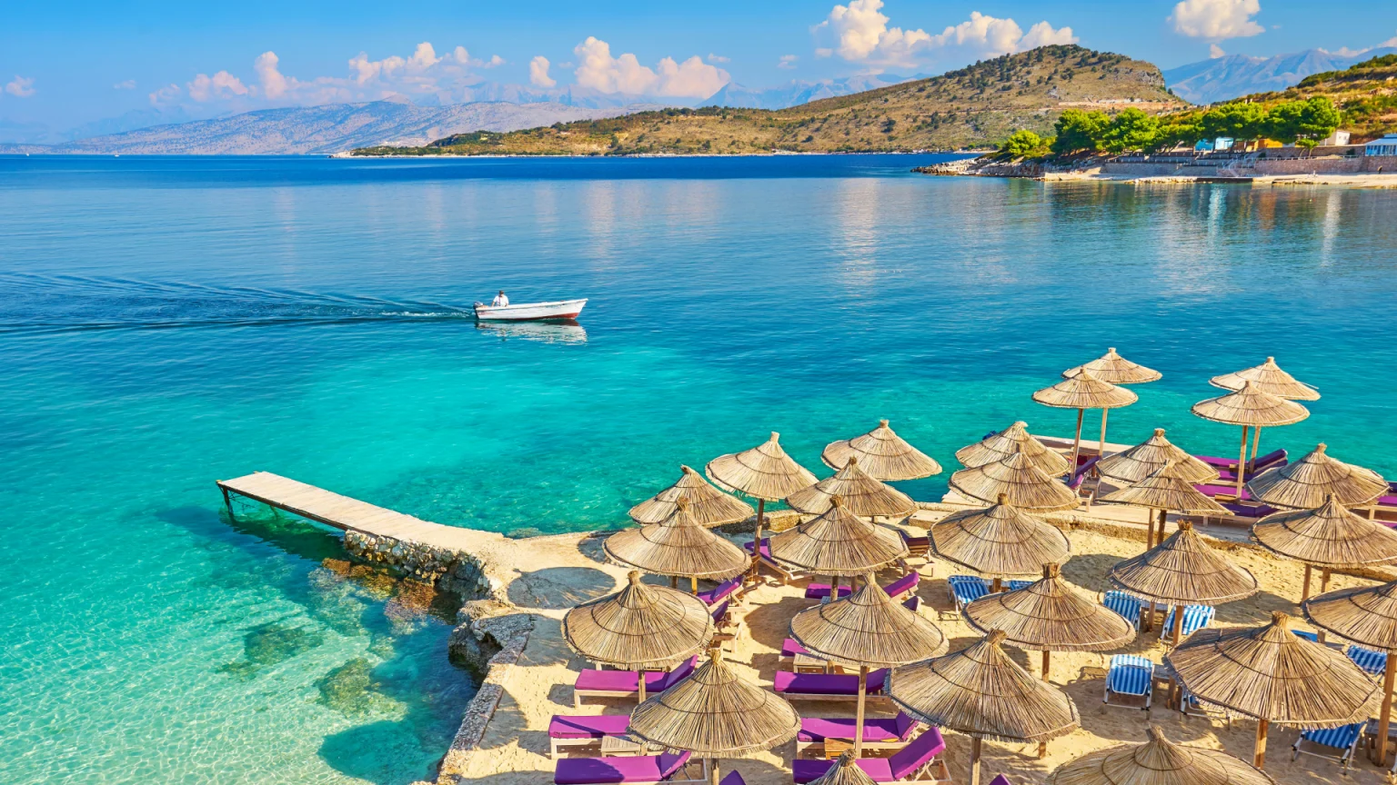 “The Sun”: Vizitoni plazhet mahnitëse përgjatë Rivierës Shqiptare