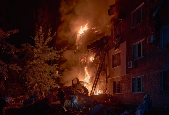 Rusia bombardon sërish Kievin, vriten 21 persona