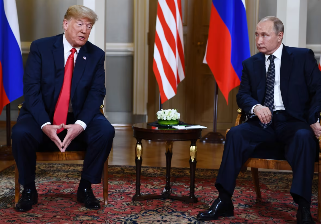 Lufta Ukrainë-Rusi, Trump takohet sot me Vladimir Putin, mungon Zelensky. Nisin protestat në mbështetje të Kievit