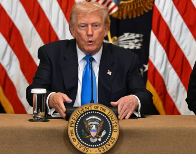 Trump vendos tarifa të reja gjithëpërfshirëse për dhjetëra vende, taksat hyjnë në fuqi më 7 gusht