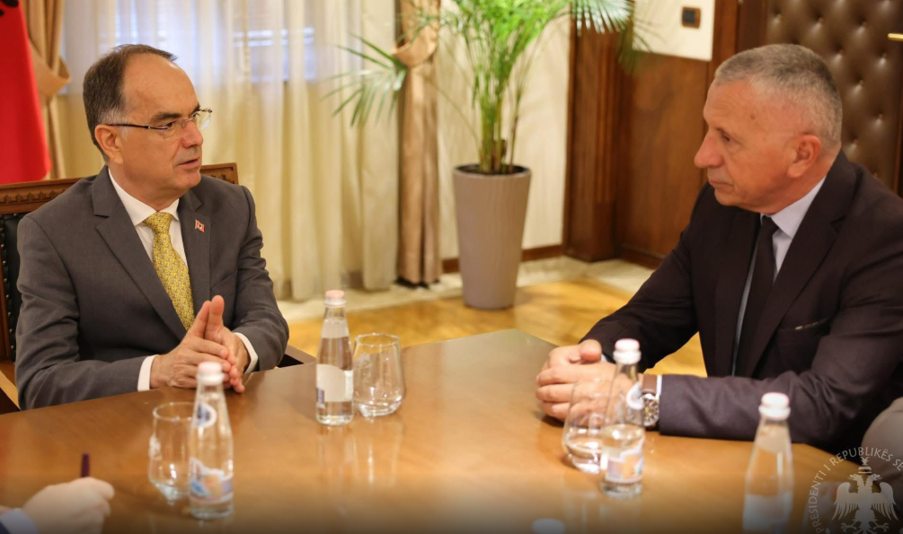 Begaj takohet me Kamberin, diskutojnë sfidat e shqiptarëve në Luginën e Preshevës