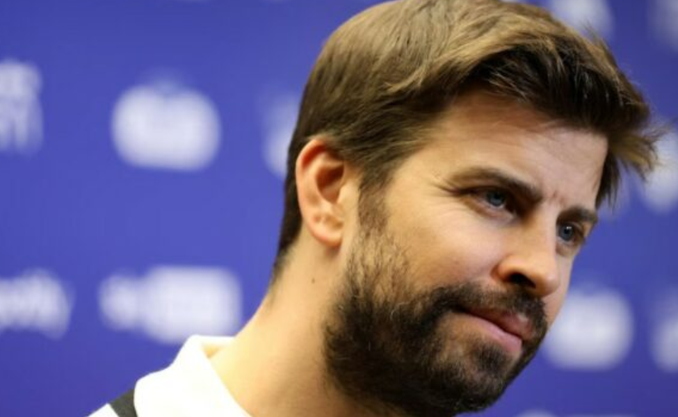 Piqué i fyeu referët pas lojës, rrezikon suspendim deri në 12 ndeshje