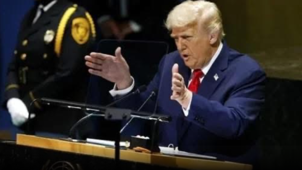 Donald Trump: Vendet e NATO-s duhet t’i rrëzojnë aeroplanët rusë nëse ata shkelin hapësirën e tyre ajrore Donald Trump: Vendet e NATO-s duhet t’i rrëzojnë aeroplanët rusë nëse ata shkelin hapësirën e tyre ajrore
