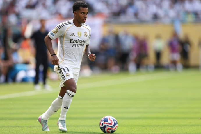 Rodrygo s’po luan, Real Madrid merr vendimin e madh për të ardhmen e tij Rodrygo s’po luan, Real Madrid merr vendimin e madh për të ardhmen e tij