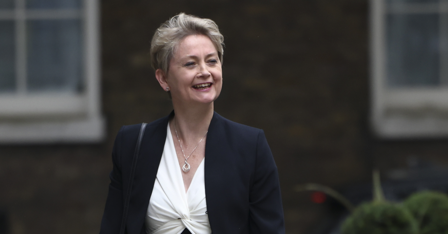 Sekretarja e Jashtme : Izraeli po e bën edhe më të rëndë situatën humanitare