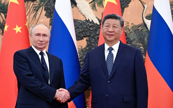 Bisedimet zyrtare me Xi, Putin vlerëson marrëdhëniet e larta me Kinën