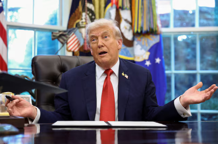 Trump shpall tarifa të reja doganore për ilaçet, kamionët dhe mobiljet