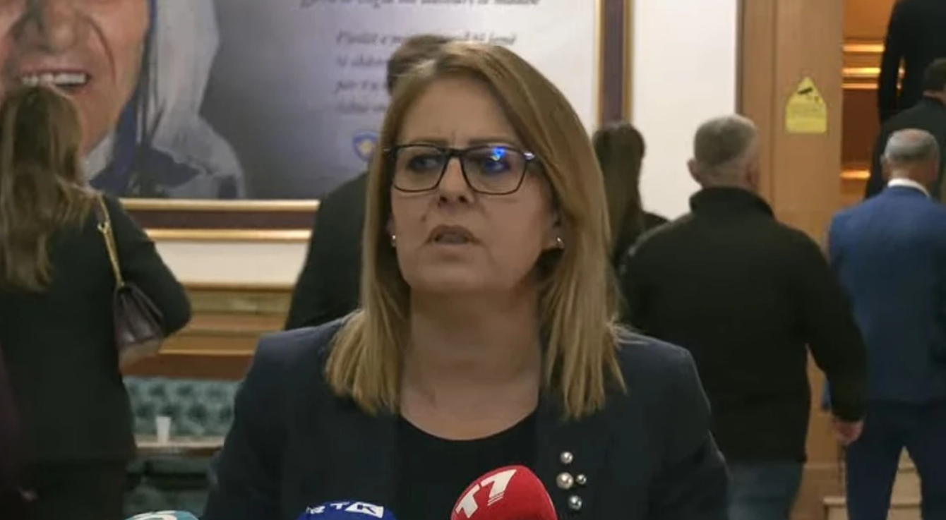 Hykmete Bajrami: Kosova po shkon drejt zgjedhjeve të jashtëzakonshme për shkak të paaftësisë së partisë së parë