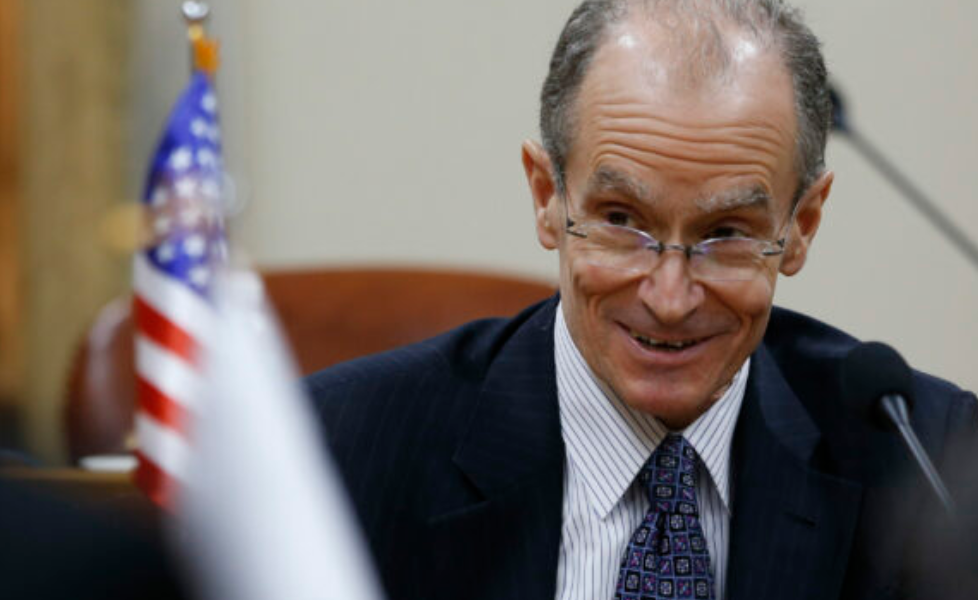 Diplomati amerikan Fried: SHBA e frustruar me Kurtin, pezullimi i Dialogut Strategjik është vendim serioz