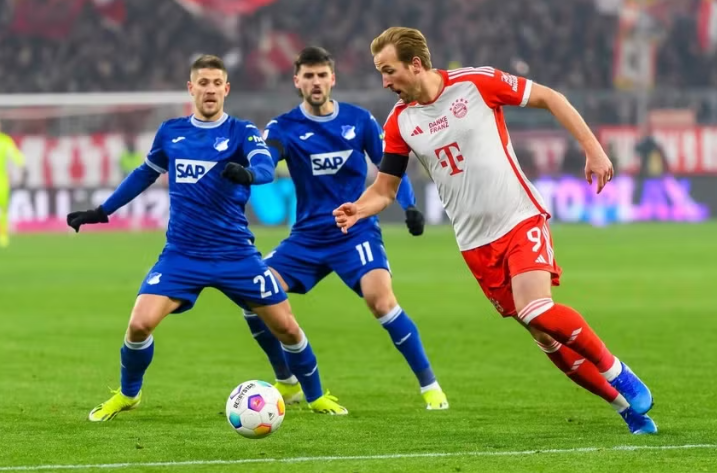 Hamann kundër zgjatjes së kontratës së Kane te Bayern Munich