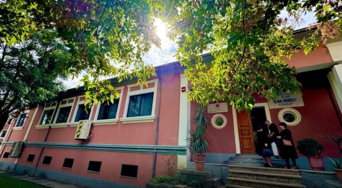 Aktivitetet e “Muajit të Letërsisë” në qytetin e Elbasanit