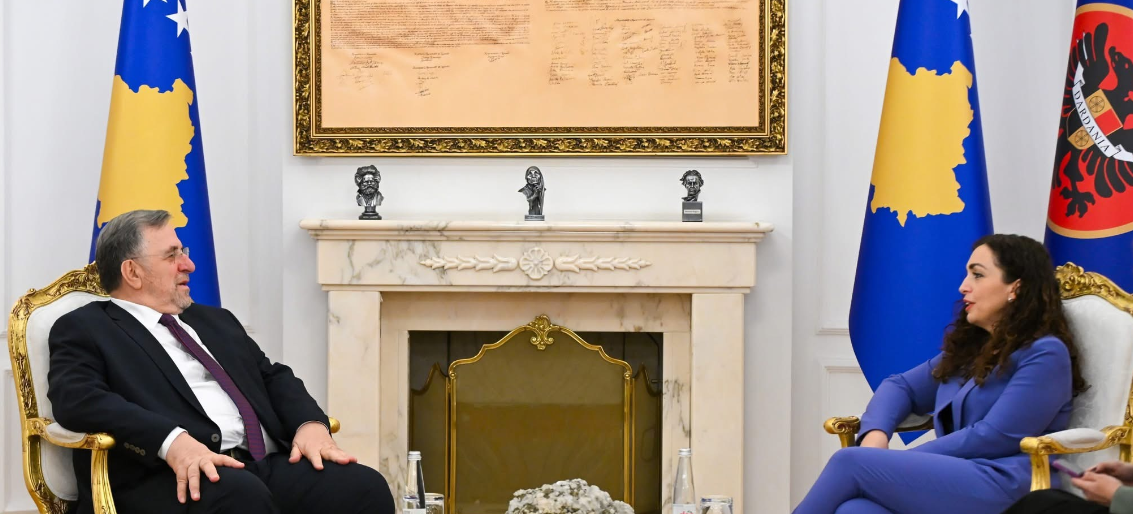 Presidentja Osmani priti kryemyftiun Tërnava: “Toleranca ndërfetare, një nga vlerat më të çmuara të Kosovës”