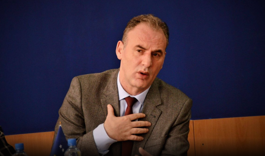 Limaj shkruan për vdekjen e Nanos: Ikonë e politikës shqiptare