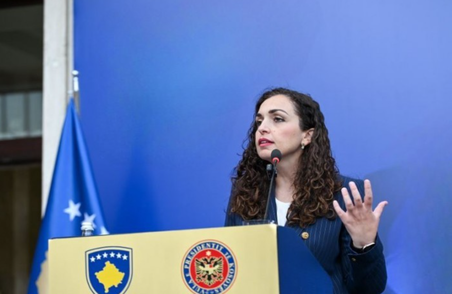 Osmani: Vuçiq po sulmon Turqinë, një vend që na ndihmon të mbrojmë paqen