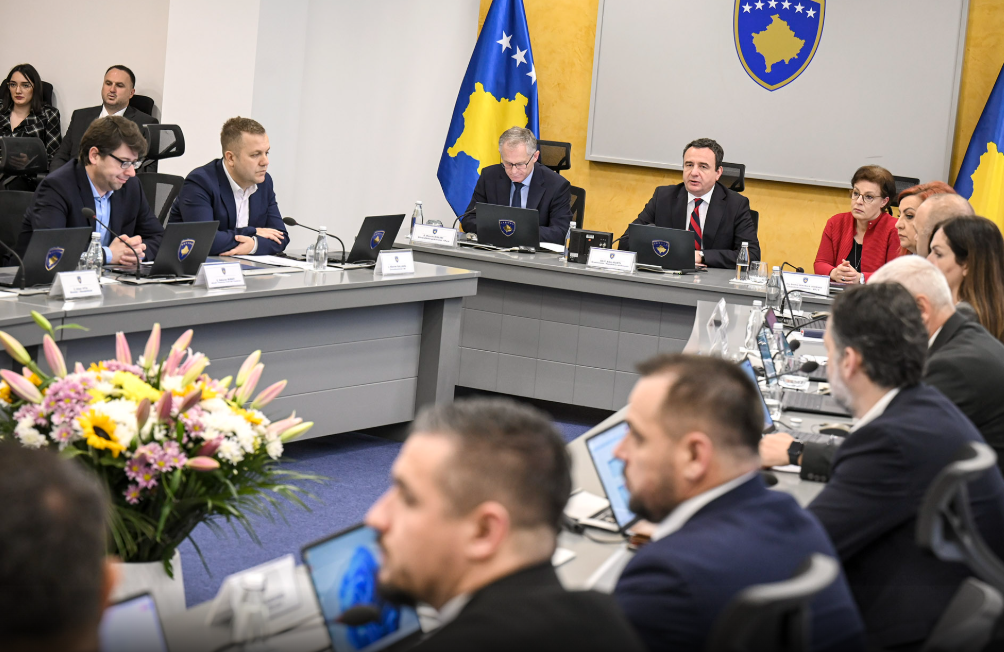 Qeveria në detyrë, në shkelje të ligjit apo në mbrojtje të shtetit?