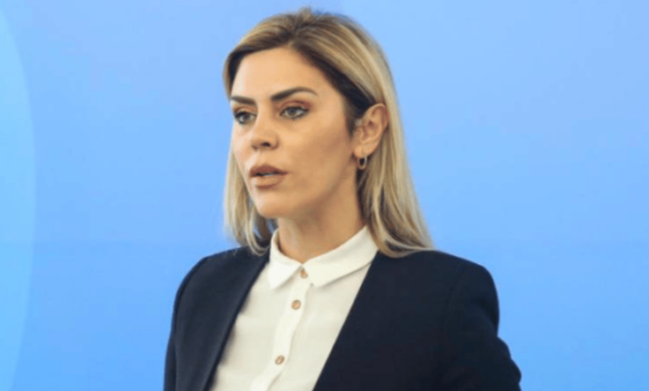 Deliu-Kodra: Për shkak të arrogancës së Kurtit Kosova po rrëshqet në zgjedhje, për pesë vjet s’është shënuar asnjë progres