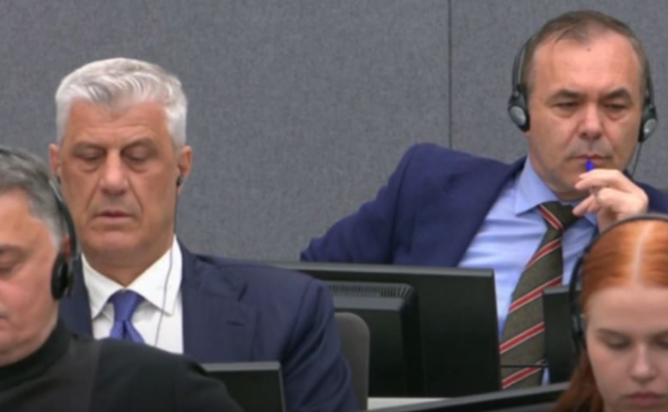 Amerikanët zbarkojnë në Hagë për të dëshmuar gjatë nëntorit, së pari Hill pastaj Clark