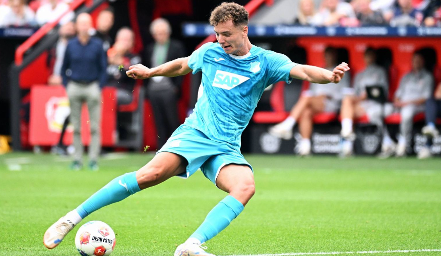 Të gjithë pas Fisnik Asllanit: Bayern në “pole position”, e ndjek edhe Barça