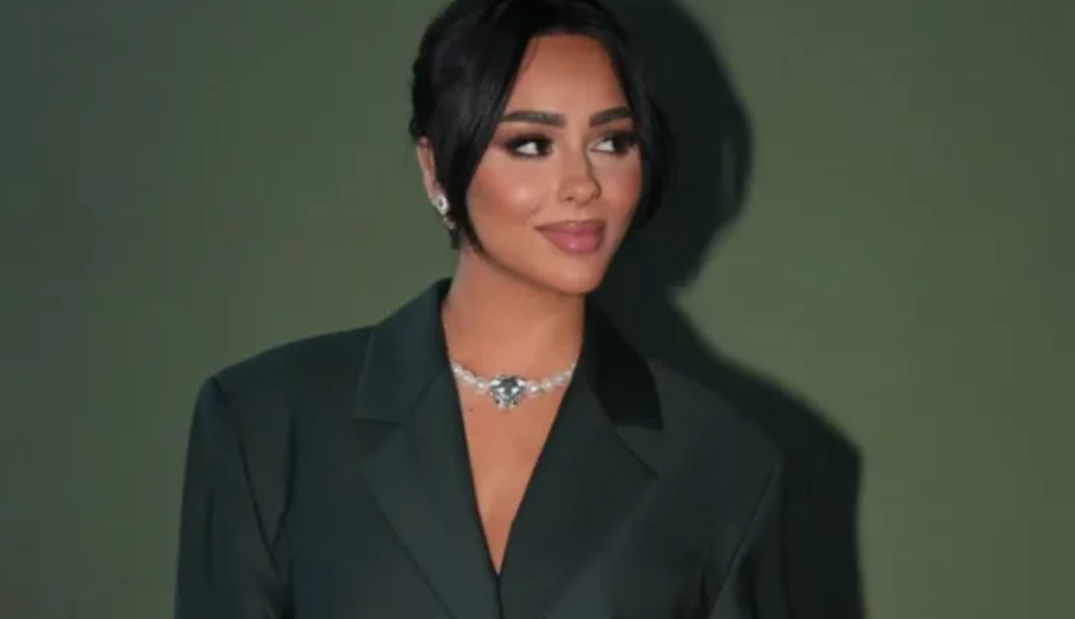 E bujshme! Egli Tako surprizon me një paraqitje pranë Angjelo Kocit – çfarë po përgatitet?