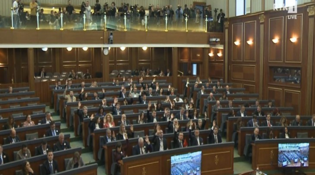 Deputeti Igor Simiq nuk i merr votat për nënkryetar të Kuvendit