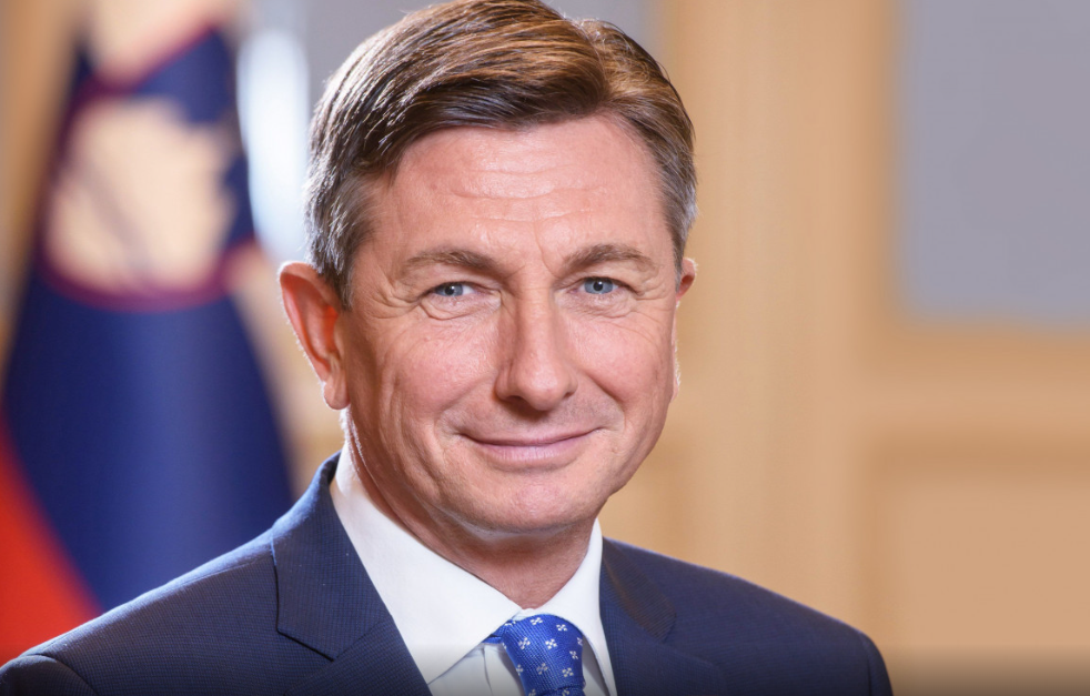 Pahor: Kosova dhe Serbia pajtohen vetëm në BE