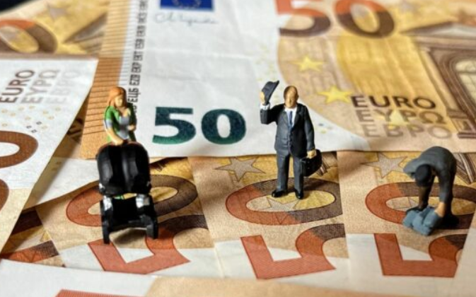 Nga 1 janari mund të mos ketë paga e pensione – rreziqet që i kanosen Kosovës në mungesë të buxhetit