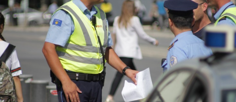 Policia shqiptoi për 24 orë, rreth 1900 gjoba në trafik