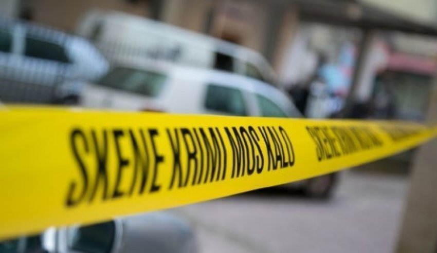 Burri plagos me thikë bashkëshorten dhe vajzën e mitur në Prizren