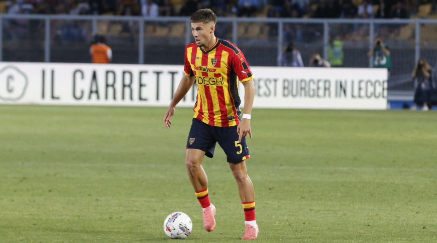 Medon Berisha: Dua të shkoj në Botëror me Shqipërinë