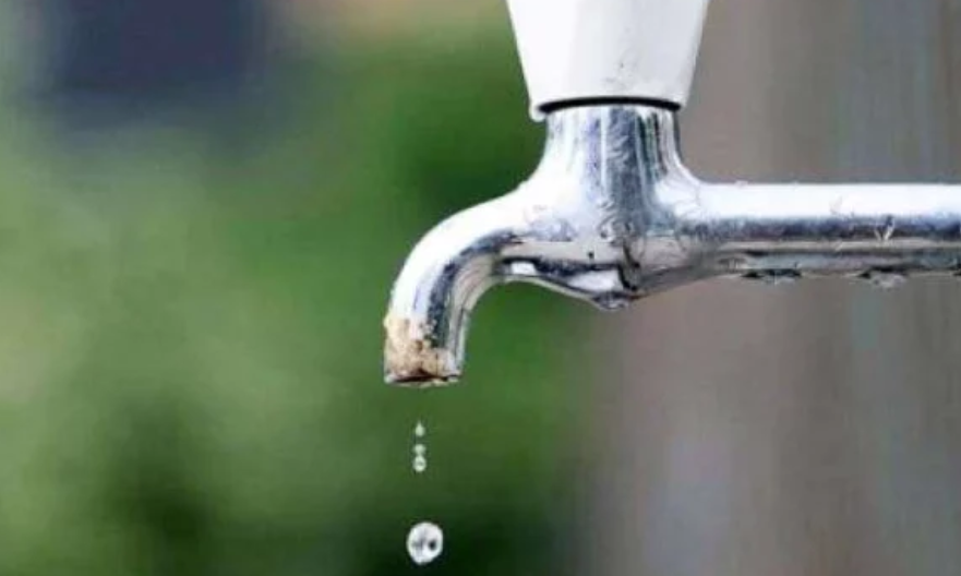 Punimet në kanalin Ibër-Lepenc, KRU Prishtina njofton se disa zona janë pa furnizim me uji: Do të rikthehet sapo të ketë stabilizim