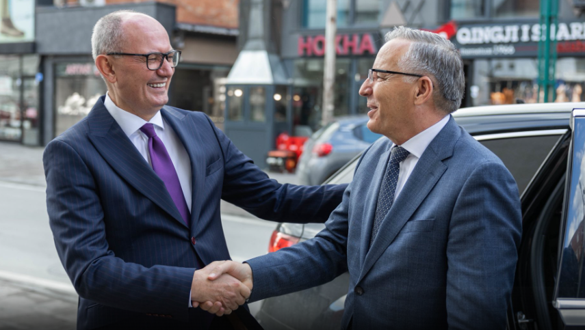 Bedri Hamza viziton Agim Aliun: Ferizaj po ndryshon falë punës së tij