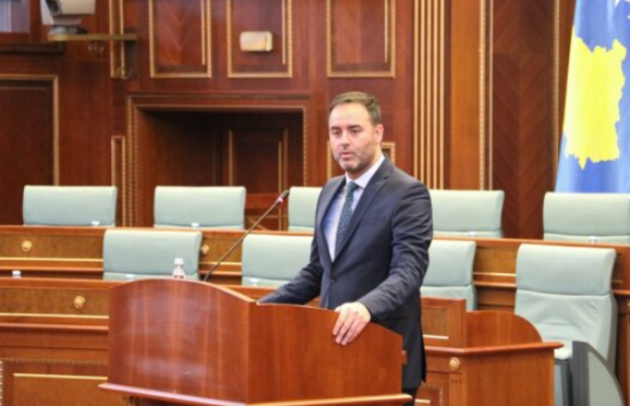 “Digjet” edhe Konjufca, s’ka vota për t’u bërë Kryeministër, vendi drejt zgjedhjeve