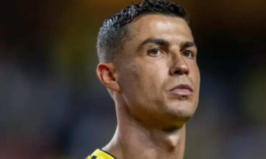Ronaldo hedh poshtë thashethemet e fundit rreth tij