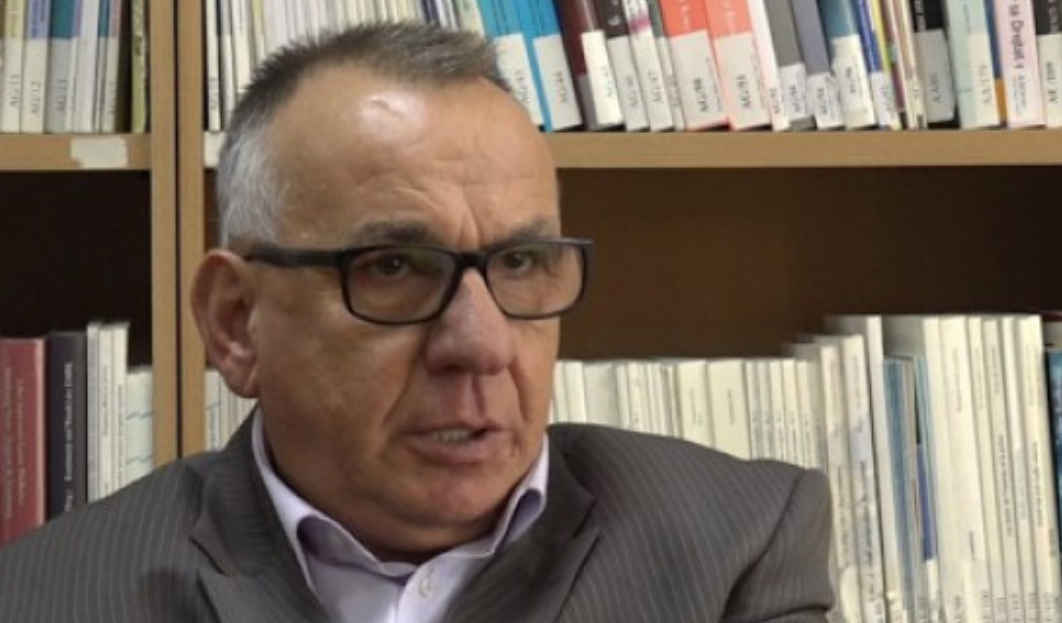 “Presidentja bëri abuzim klasik me pushtetin” – Enver Hasani për mandatimin e Konjufcës për Kryeministër