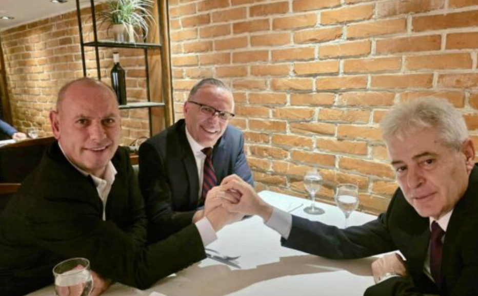 Ali Ahmeti pas takimit më Lladrovcin, Hamzën e Lushtakun: Vetëm të bashkuar arrihen fitoret më të mëdha