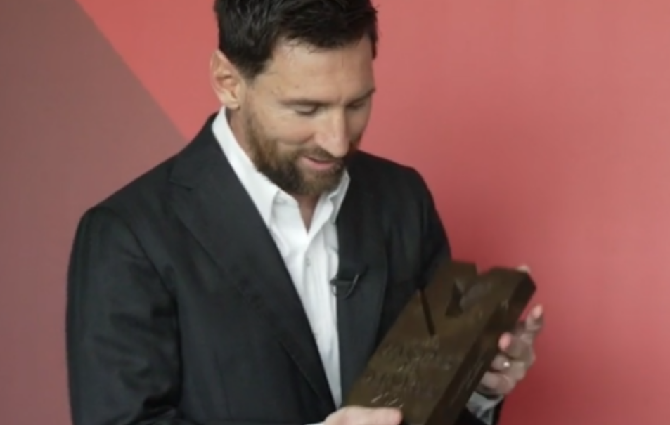 Leo Messi përlotet nga dashuria e Barcelonës: “Do të kthehem, kjo është shtëpia ime”